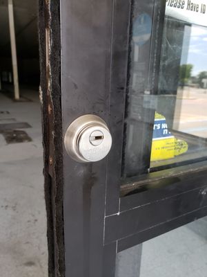 Garland Shop Front Lock Shopping Front
