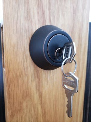 New Dead Bolt And Keys New Dead Bolt
