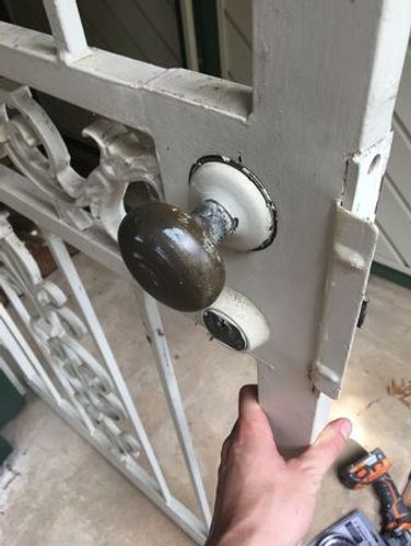 door knob